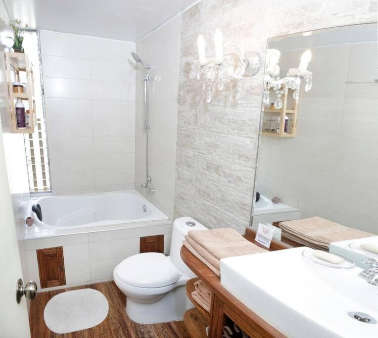 Departamento Jacuzzi Miraflores Lima Eksteriør billede